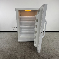 Frigidaire Lab Freezer image 2